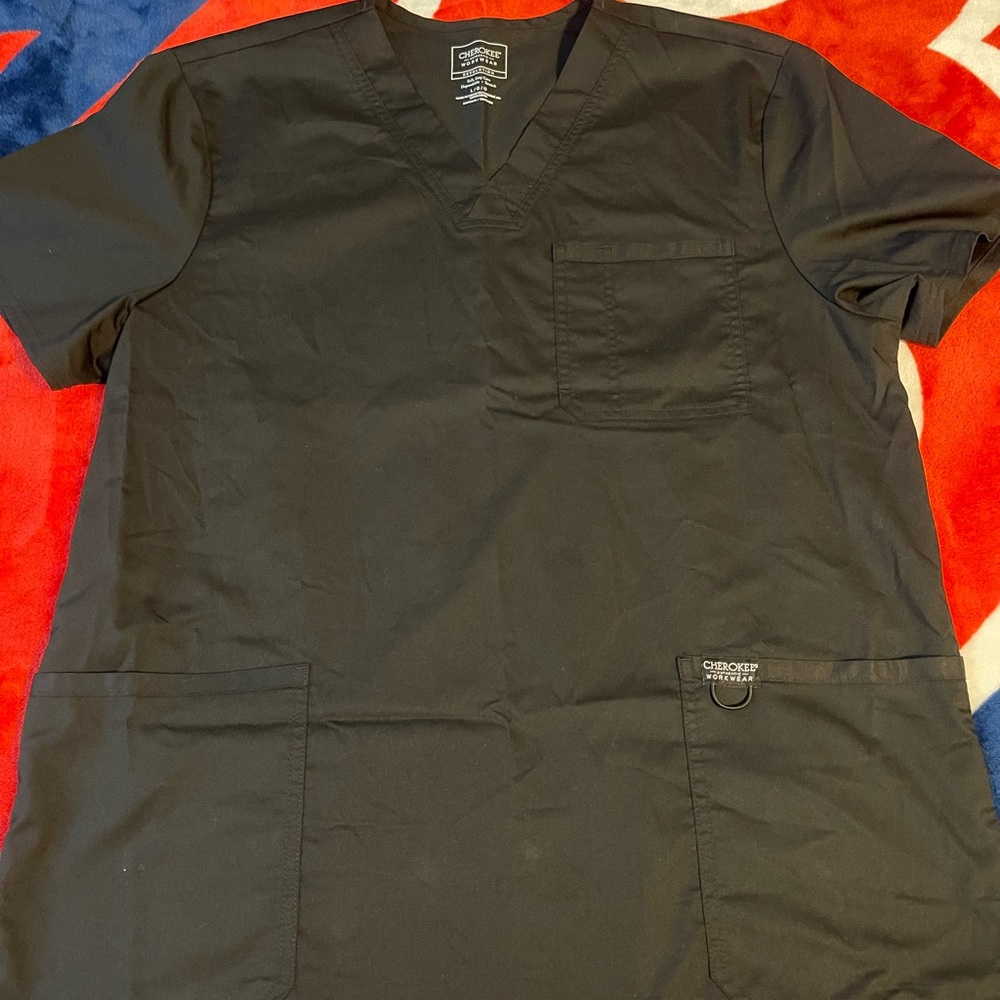Cherokee scrub top